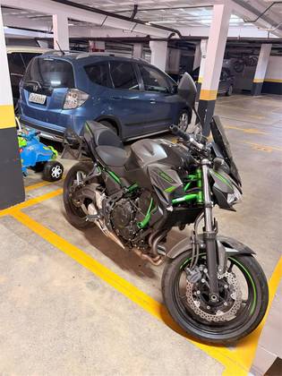 KAWASAKI Z650 ABS 